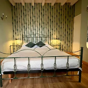 Apartment Domus 44 Italy