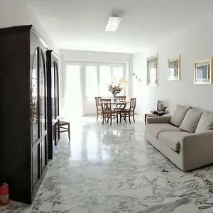  Apartment La Casetta Di Nonna Anna - 120 Mq Bright In Downtown Italy